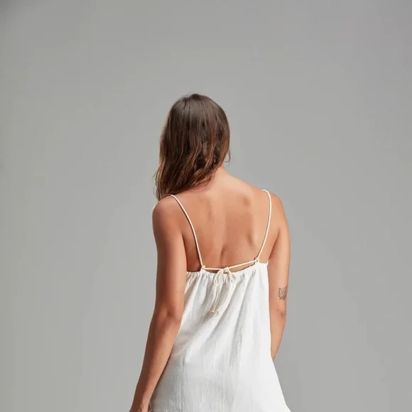 Tigani Lux Linen Moss Dress 1.0 - Picture 3 of 13